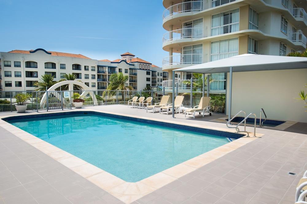 Beachcomber International Resort Coolangatta ภายนอก รูปภาพ
