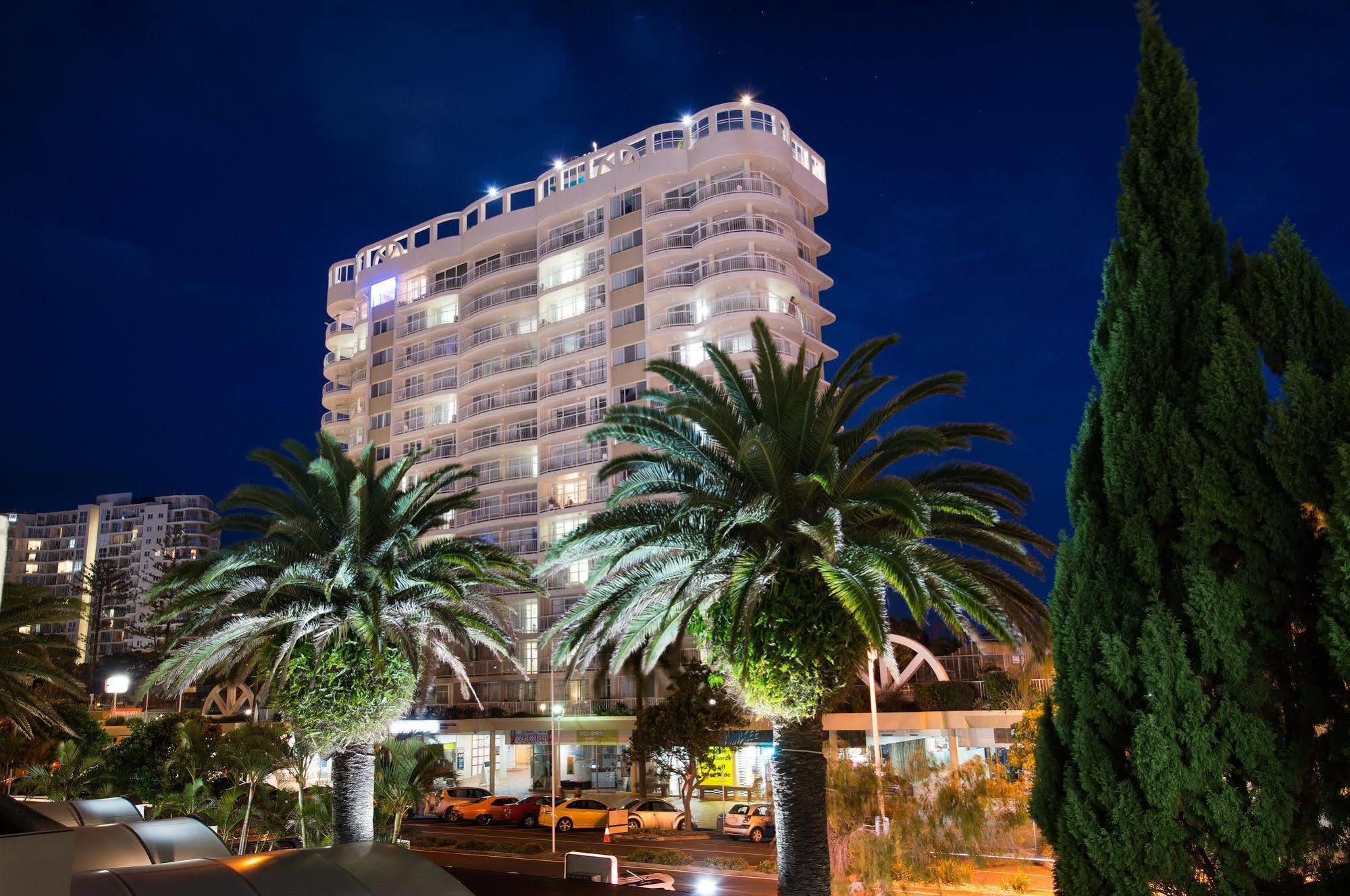 Beachcomber International Resort Coolangatta ภายนอก รูปภาพ
